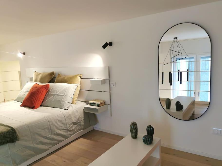 Navigli-Bocconi Spazio Luce Design Apartment Milano Ngoại thất bức ảnh